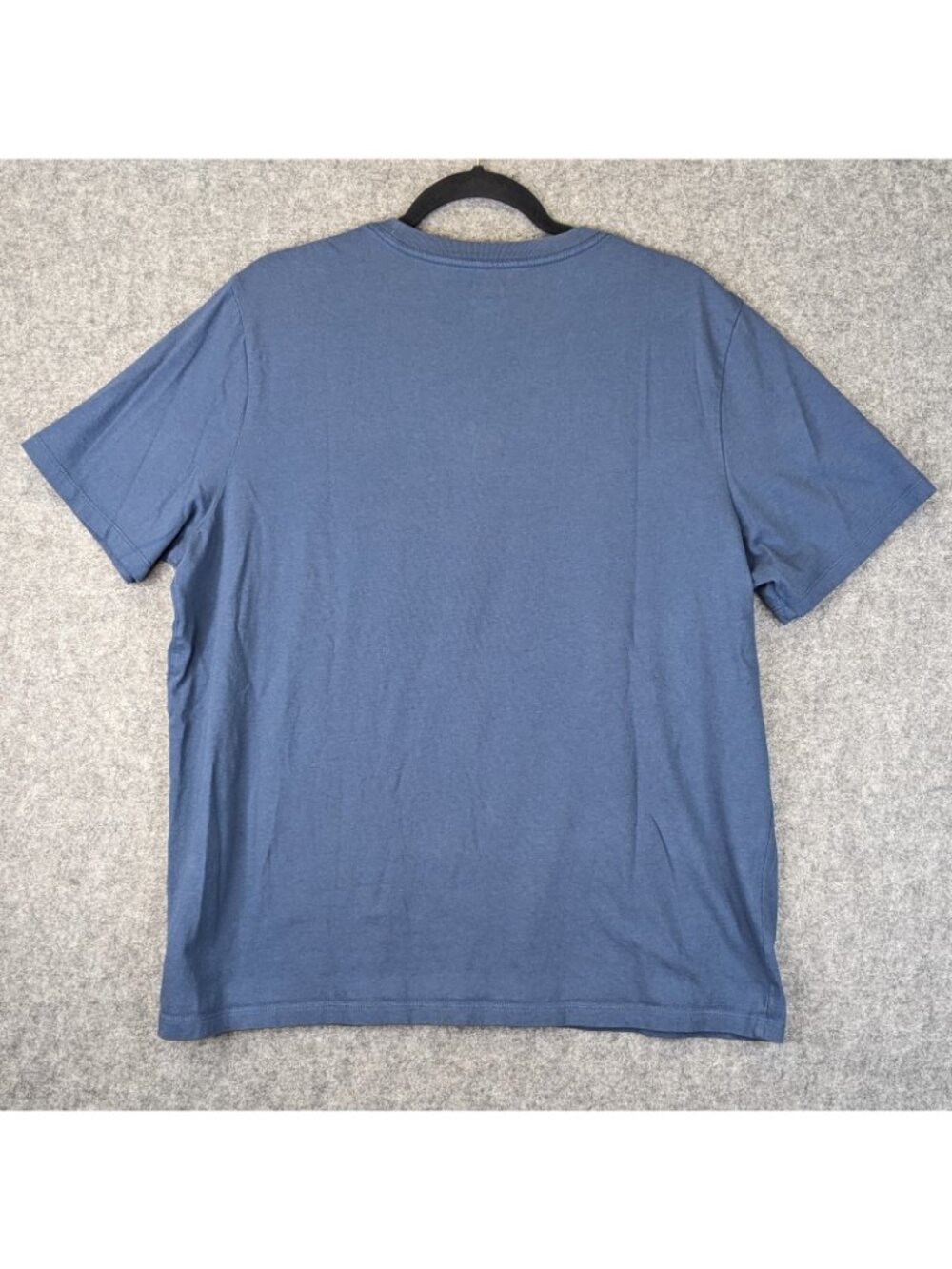 Puma Men’s XL Blue Graphic T-Shirt Short Sleeve Suede Shoe Logo Tee Casual Suede - Picture 4 of 6